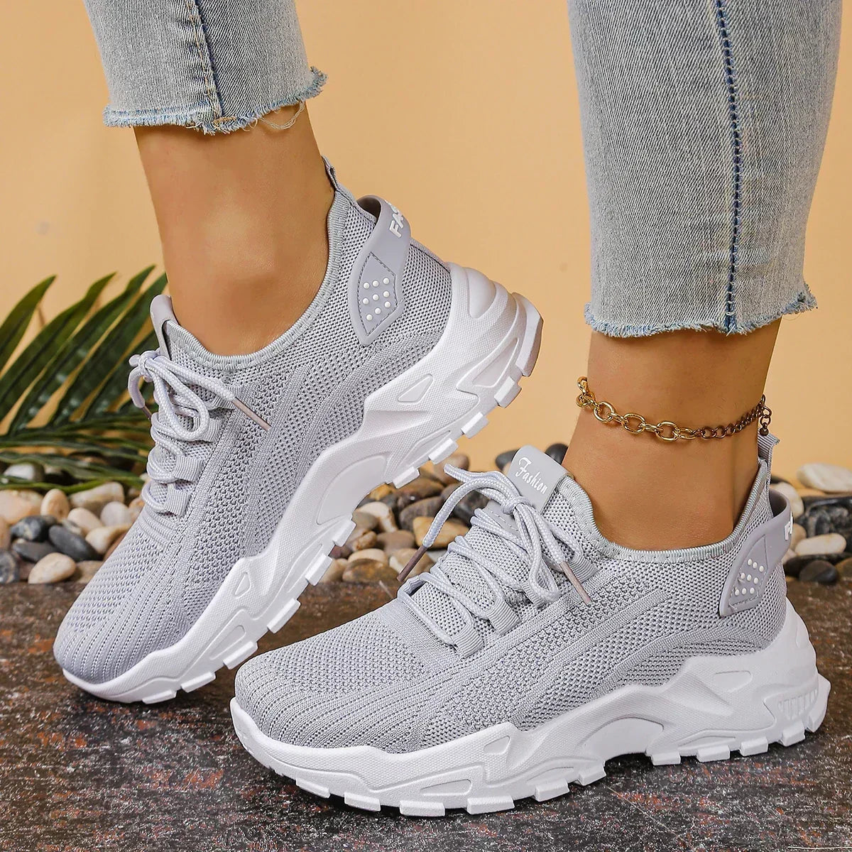 Paloma – White
