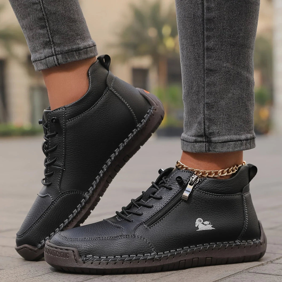 Ada – Khaki
